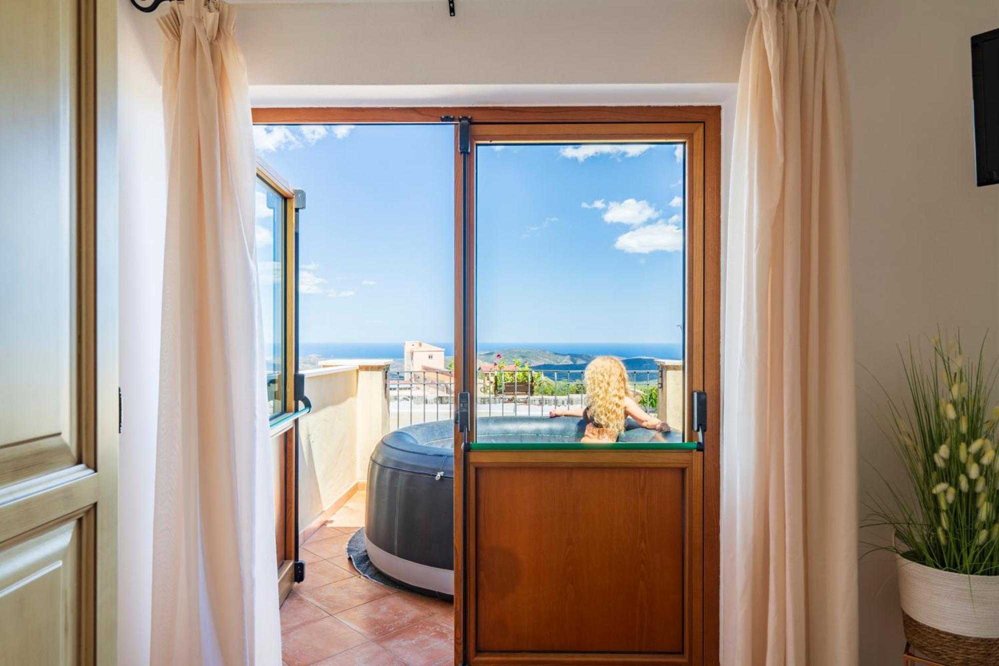 Hotel Marie Claire Ланузеи Экстерьер фото