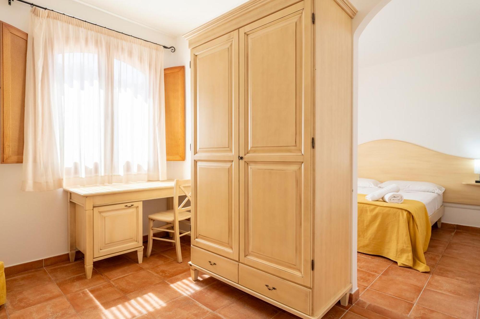 Hotel Marie Claire Ланузеи Экстерьер фото